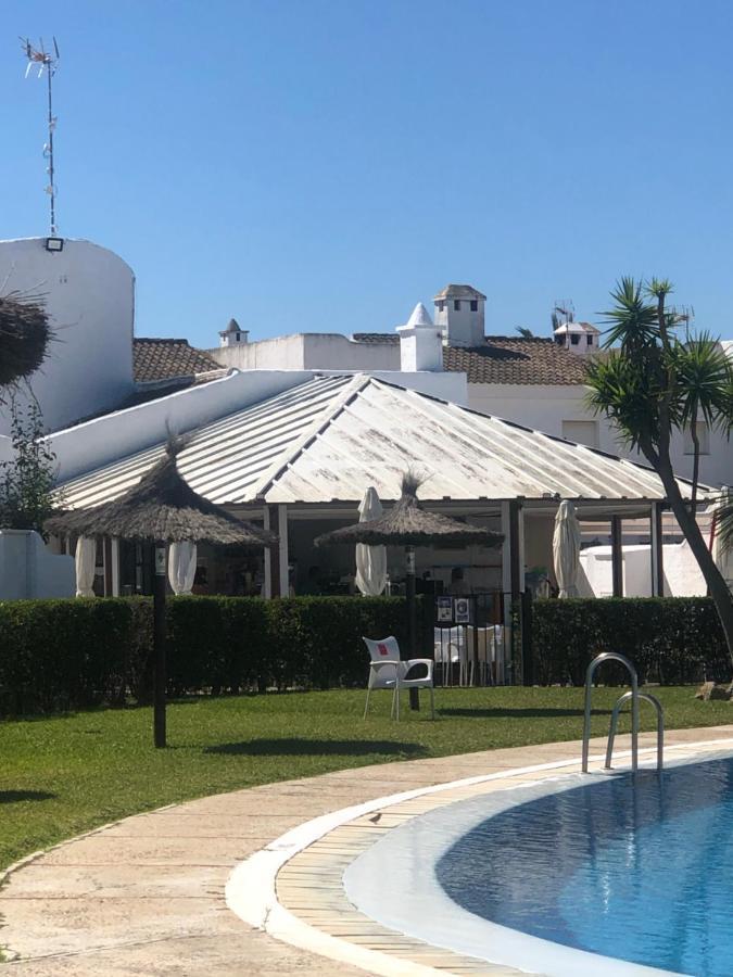 דירות צ'יקלנה דה לה פרונטרה Real De La Barrosa מראה חיצוני תמונה