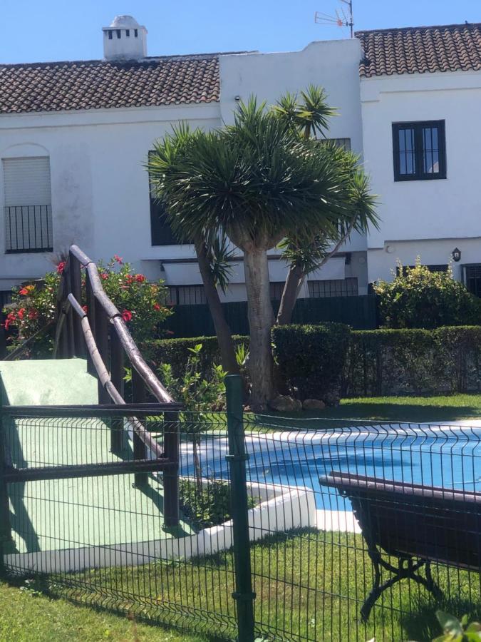 דירות צ'יקלנה דה לה פרונטרה Real De La Barrosa מראה חיצוני תמונה
